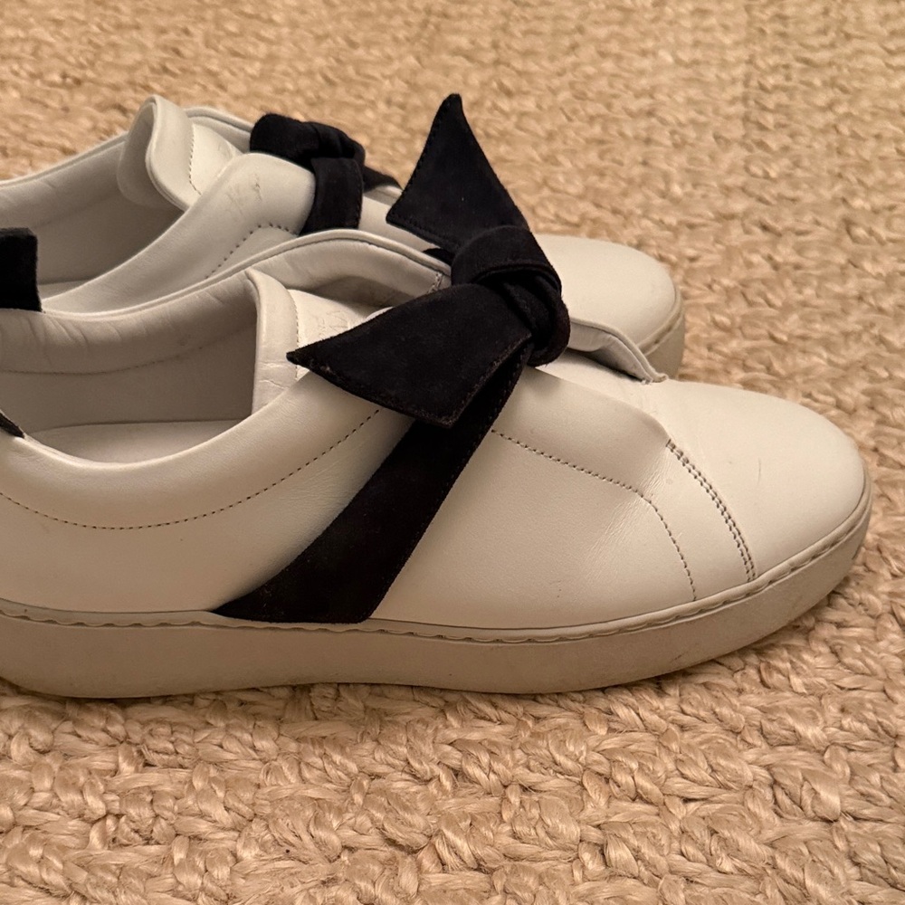 Alexandre Birman White Sneakers with Navy Bow